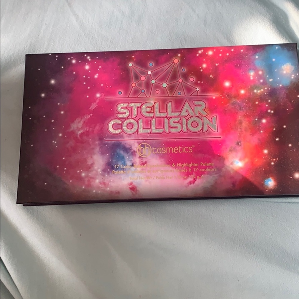 Stellar collision eyeshadow palette